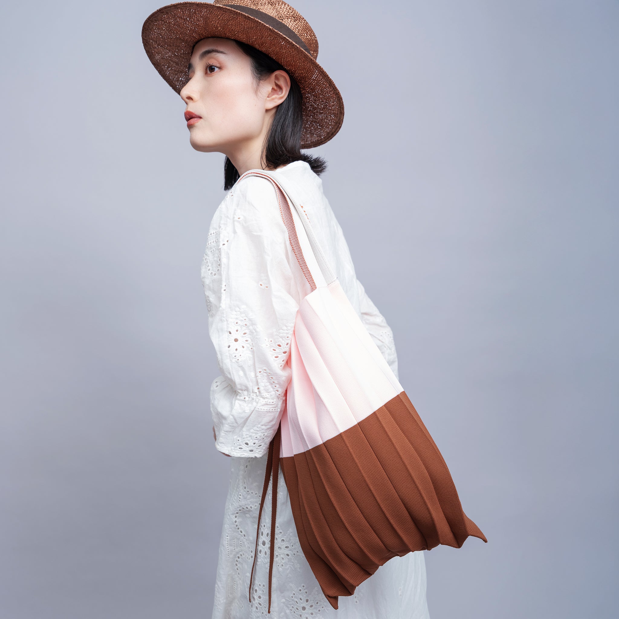 【NYANDER KNIT/ニャンダーニット】 NYANDER PLEATED PACK TOTE　ATRENA限定デザイン