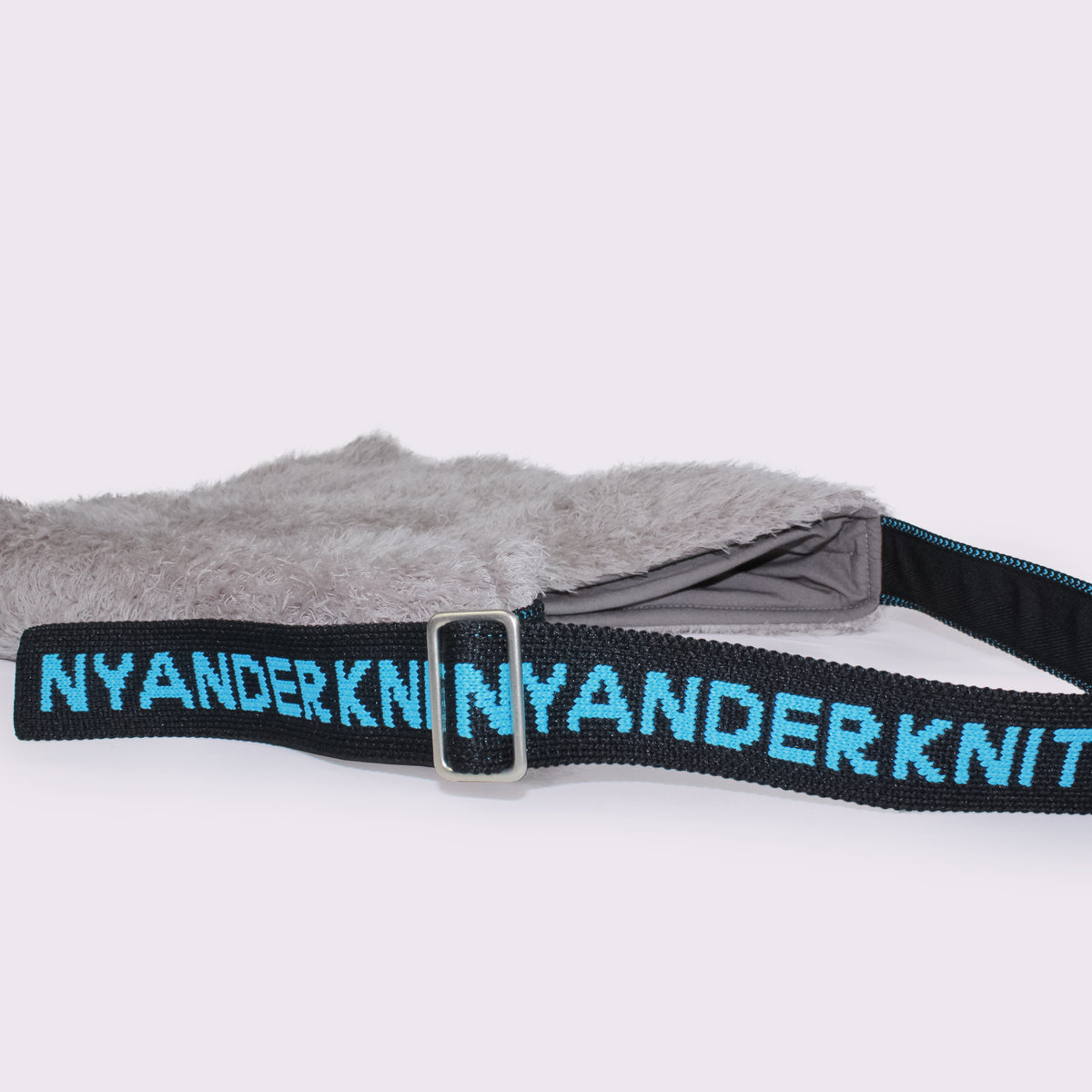 予約販売【NYANDER KNIT/ニャンダーニット】FLUFFY CAT BAG