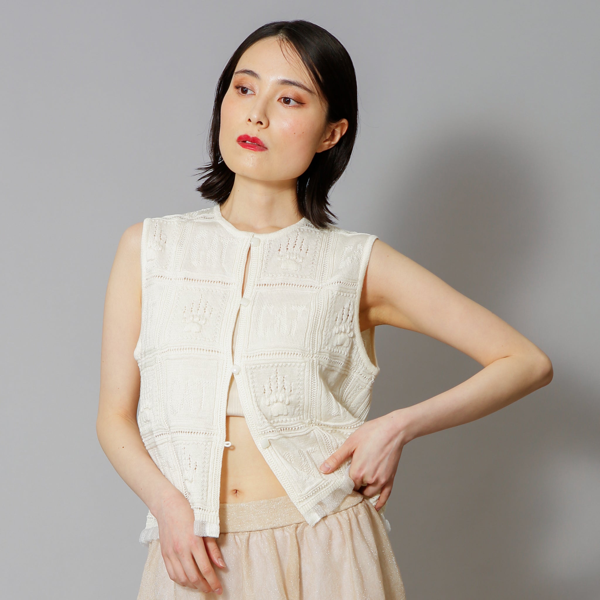 予約販売【NYANDER KNIT/ニャンダーニット】PAW GRID VEST