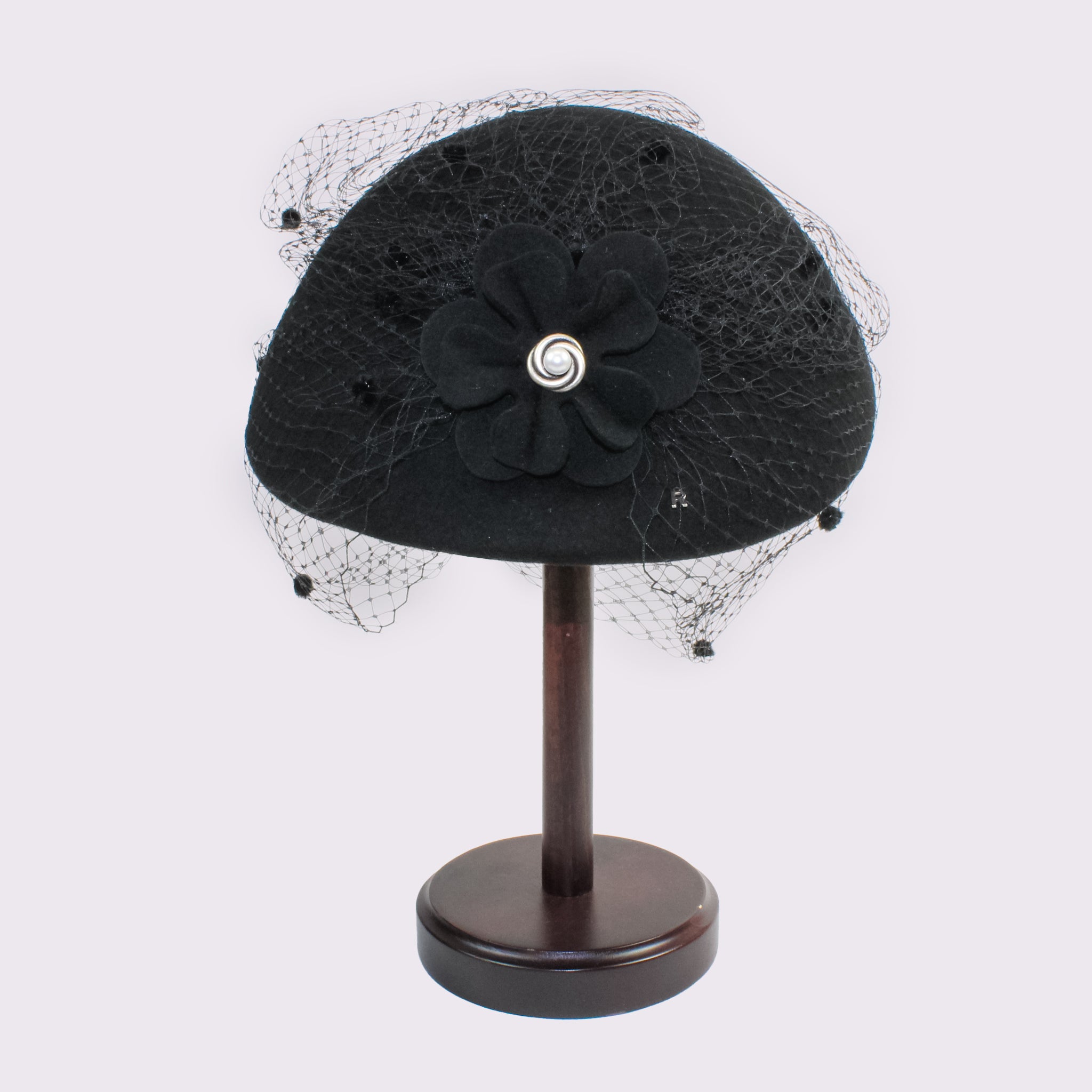 Robertidea(ロベルトイデア)　フラワートークハット