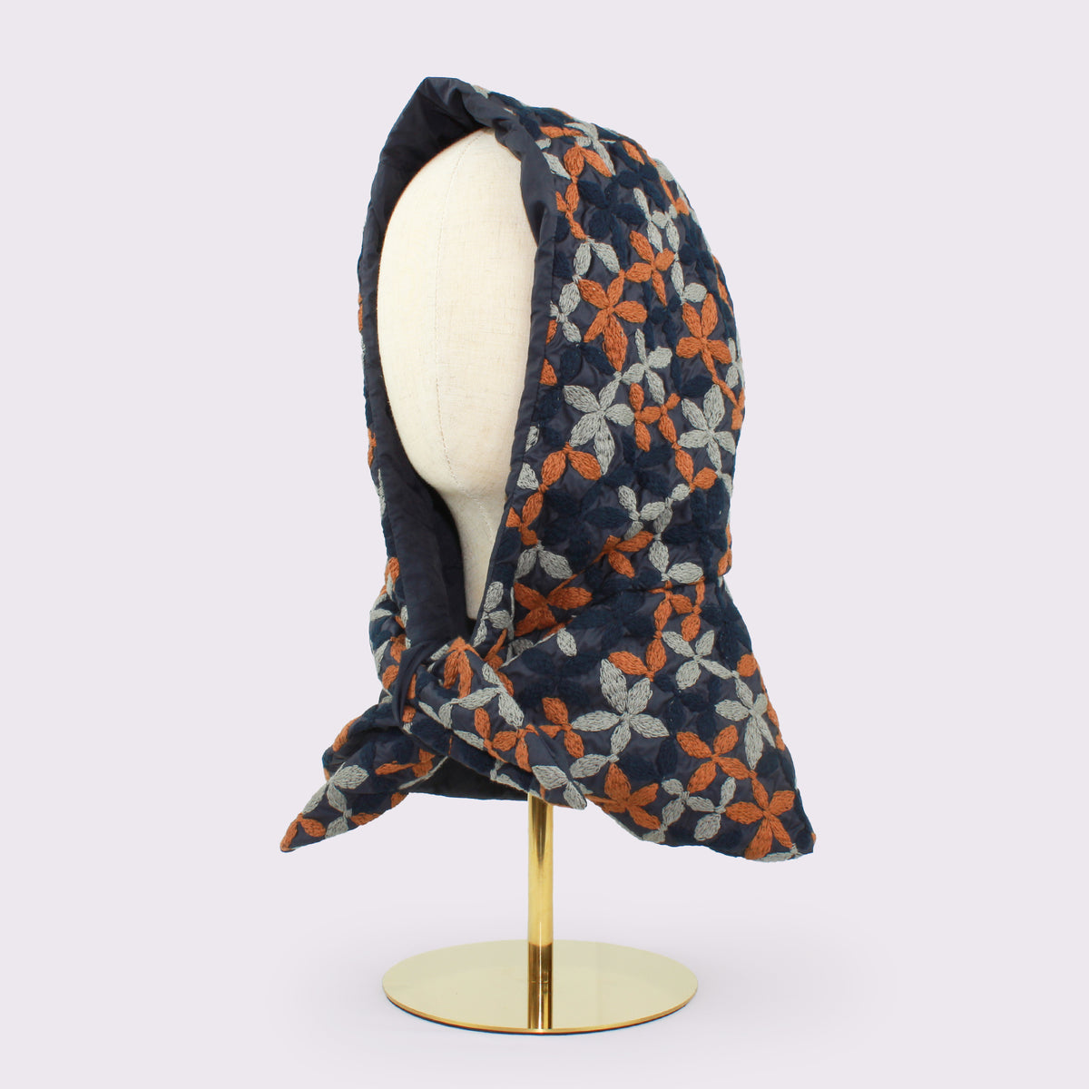 rinon dot　Enbroidery hoody