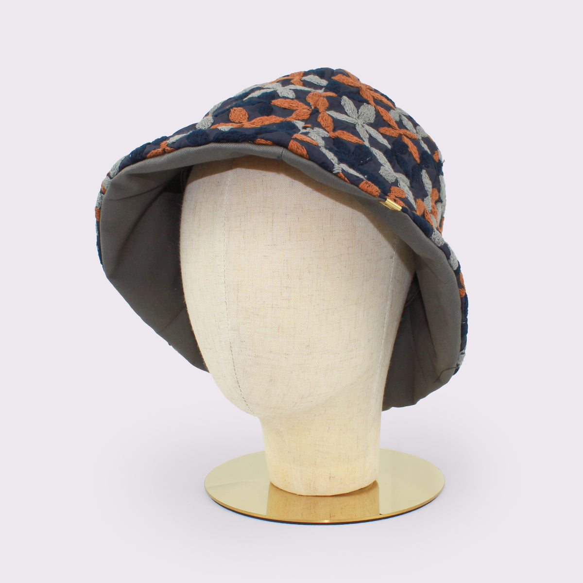 rinon dot　Enbroidery Tulip
