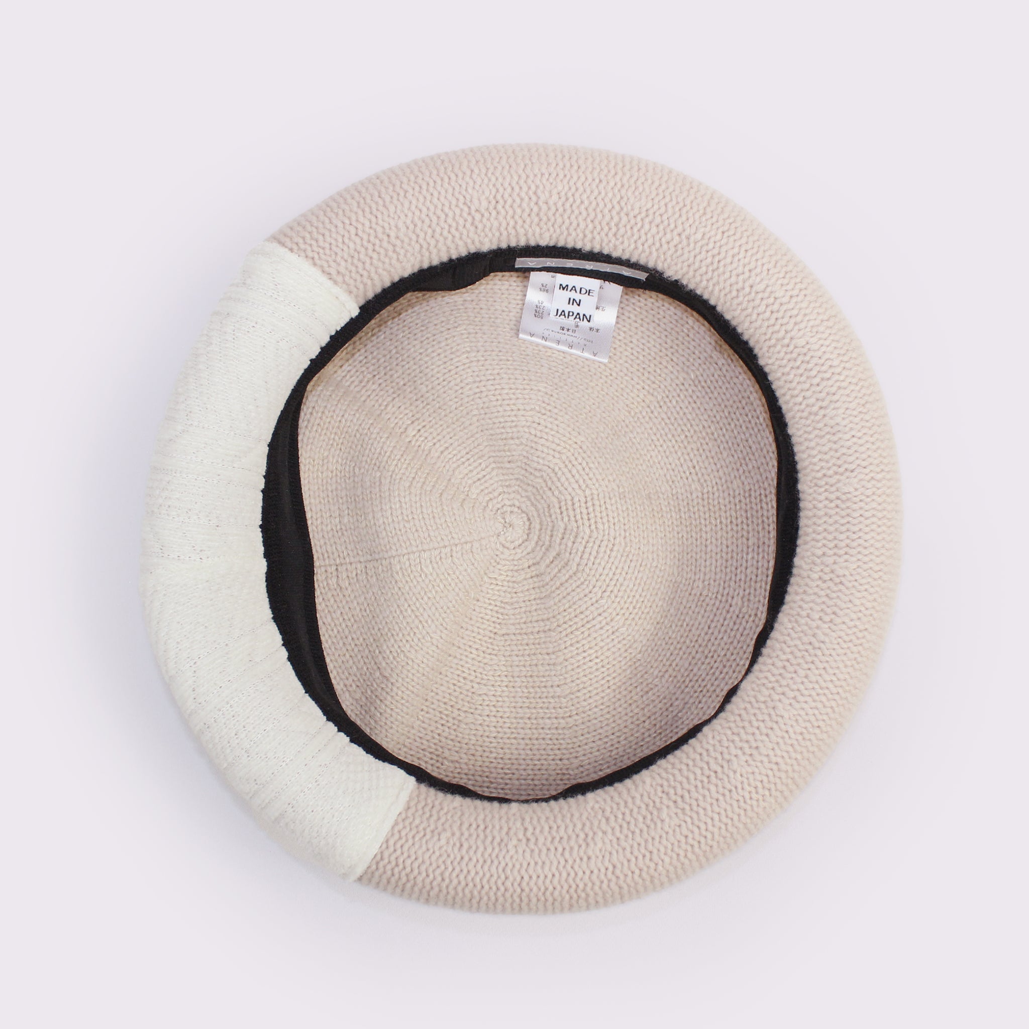 カシミヤ混ケーブル掛け合わせベレー