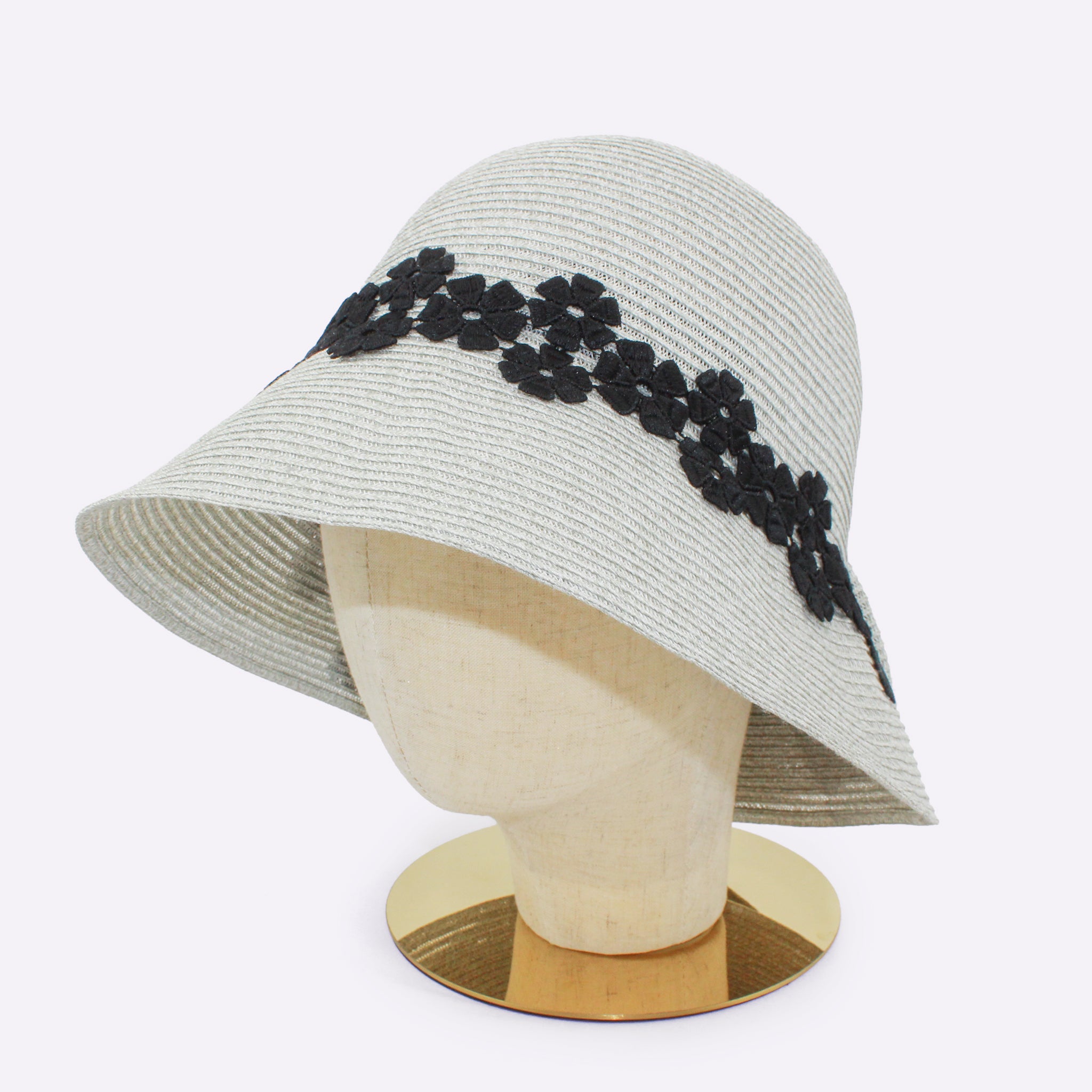 ＲＵＢＡＮ　ＢＲＡＩＤ　ＨＡＴ