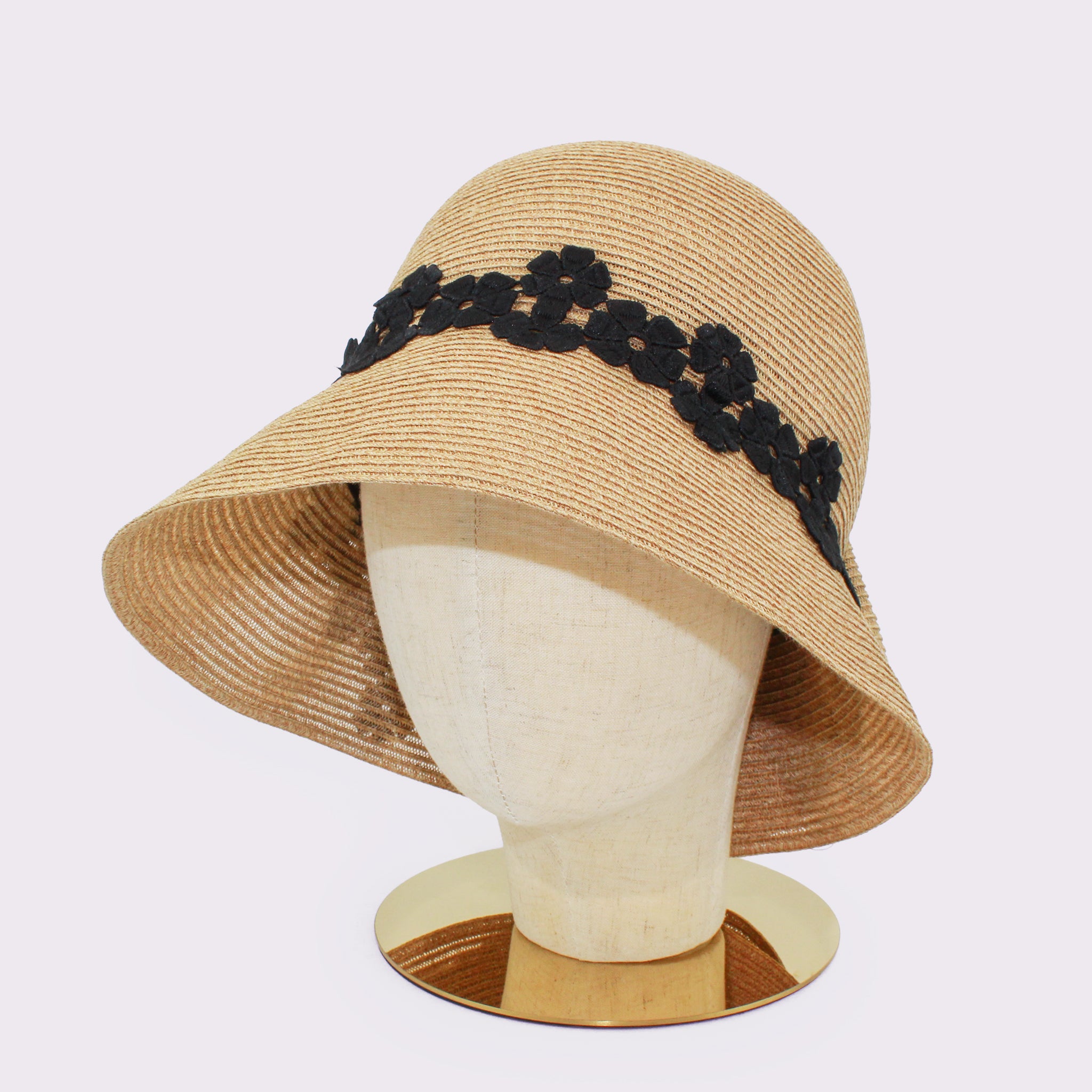 ＲＵＢＡＮ　ＢＲＡＩＤ　ＨＡＴ