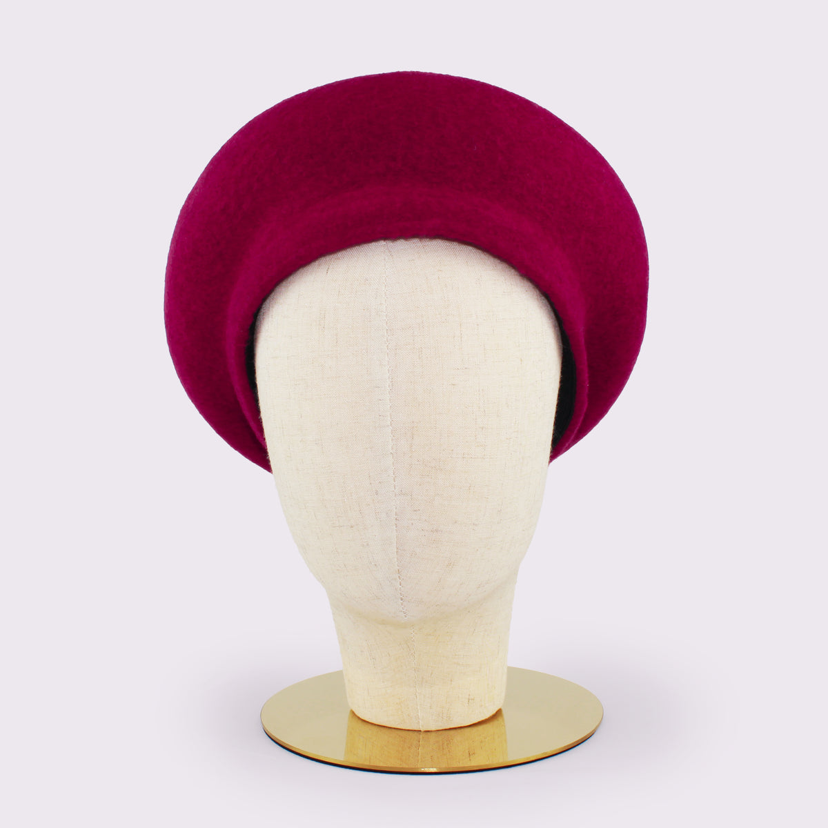 SAI[n] STAND BERET