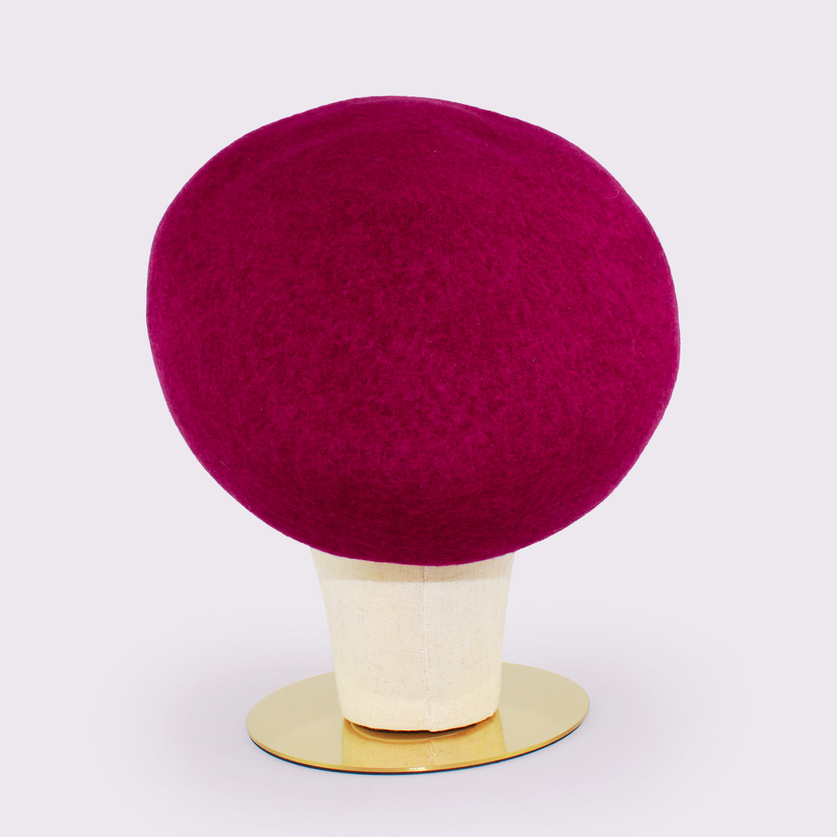 SAI[n] STAND BERET